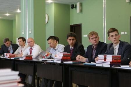 Г.А. Зюганов встретился со слушателями Центра политической учёбы ЦК КПРФ