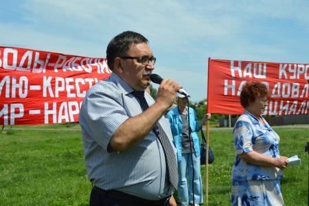 Алтайский край. Коммунисты провели пикет на малой Родине В.М. Шукшина - в Сростках