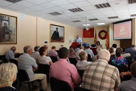 Пленум Сталинградского обкома КПРФ обсудил задачи коммунистов по итогам XVI Съезда партии