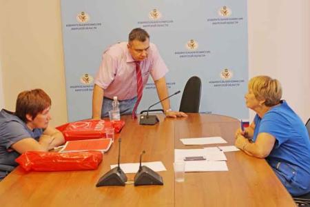Амурское отделение КПРФ сдало документы для регистрации кандидатов в Законодательное Собрание