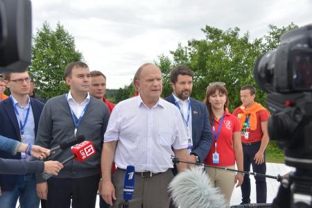 Г.А. Зюганов выступил на Всероссийском молодежном форуме «Территория смыслов»