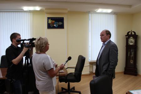 В.Н. Тетёкин: Жаркое политическое лето в Западной Сибири