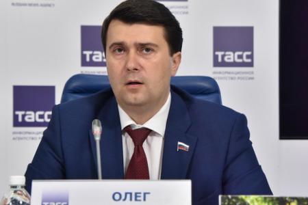 «На пасеке у Зюганова»