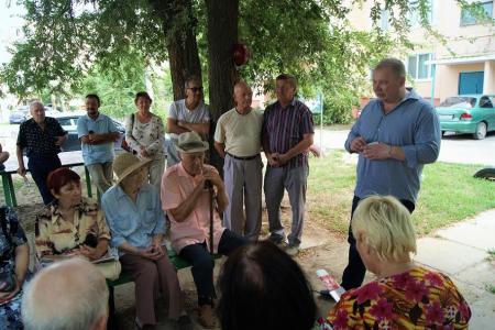 Депутат-коммунист Госдумы Николай Паршин провел встречи с жителями г.Калач-на-Дону Волгоградской области