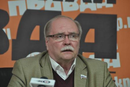 «Ленинградцы достойны лучшего!». Состоялась пресс-конференция кандидатов в депутаты от КПРФ