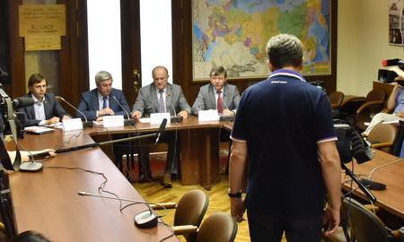 ТАСС: Зюганов расценил недопуск Обухова к выборам в Краснодаре как "политическую Кущевку"