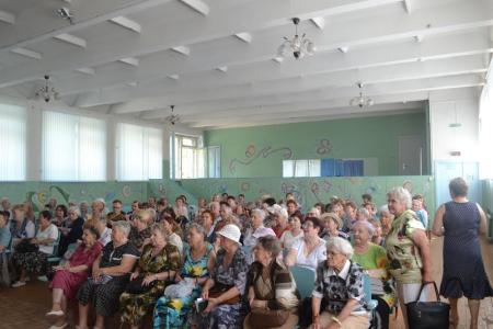 Нижегородская область. Депутат-коммунист Александр Тарнаев провел рабочую встречу с ветеранами системы образования г. Дзержинск