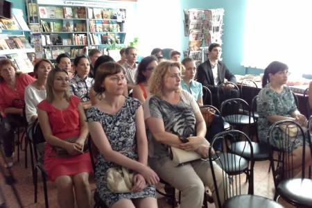 Четыре города за один день - продуктивная работа депутата-коммуниста Вячеслава Тетёкина на Ямале