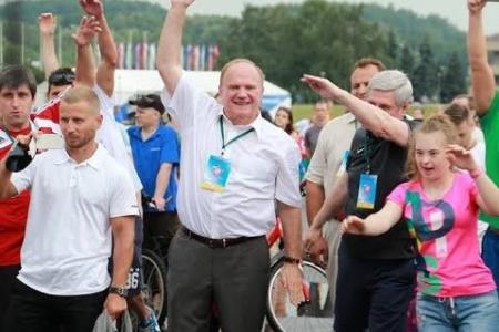 «Кубок чемпионов» спортклуба КПРФ собрал более 500 спортсменов со всей России
