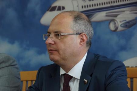 Депутат Госдумы Сергей Гаврилов поздравил победителей чемпионата профмастерства на ВАСО