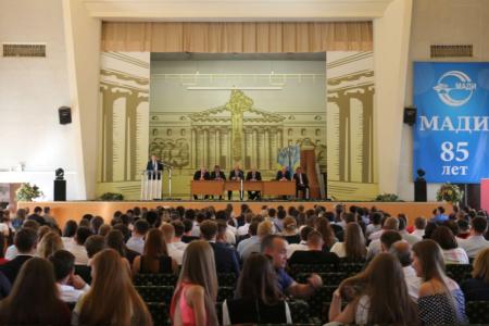 К.К. Тайсаев поздравил выпускников МАДИ с окончанием вуза