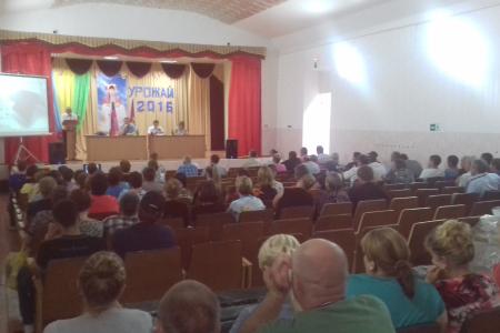 Краснодарский край. Депутат-коммунист Н.М. Харитонов встретился с избирателями Курганинского и Мостовского районов