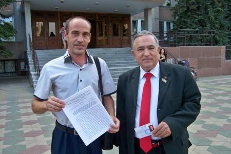 Первый секретарь Татарстанского рескома КПРФ Хафиз Миргалимов получил удостоверение кандидата в депутаты Государственной Думы
