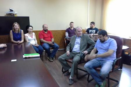 Четыре города за один день - продуктивная работа депутата-коммуниста Вячеслава Тетёкина на Ямале