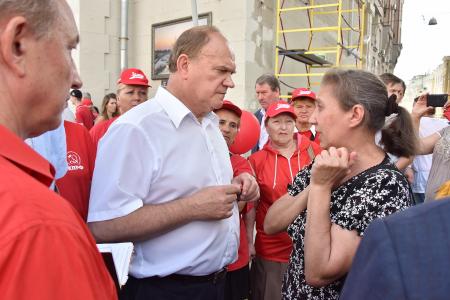 Г.А. Зюганов принял участие в акции «Галерея кандидатов» в Москве