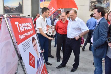Г.А. Зюганов принял участие в акции «Галерея кандидатов» в Москве