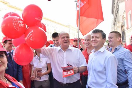 Г.А. Зюганов принял участие в акции «Галерея кандидатов» в Москве