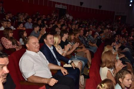Г.А. Зюганов посетил гала-концерт Всероссийского конкурса детского и юношеского творчества "Земля талантов"