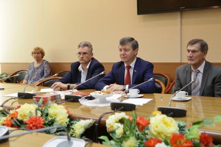 Д.Г. Новиков и Май Ван Нинь обсудили вопросы сотрудничества КПРФ и Компартии Вьетнама