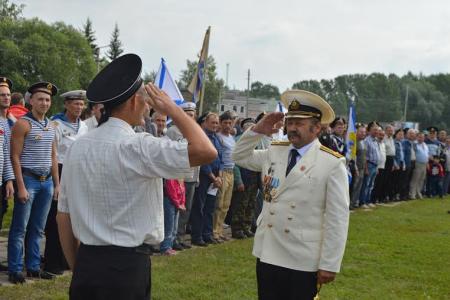 В Алтайском крае при поддержке КПРФ появился памятник защитникам морских рубежей России
