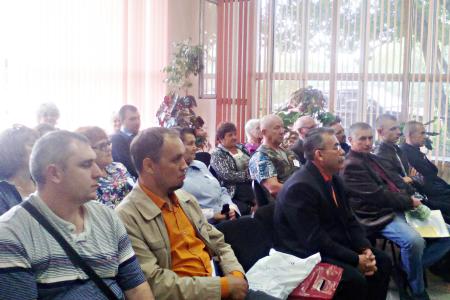 Не перепутайте настоящих коммунистов с «двоечниками»! Ю. В. Афонин провел встречи с жителями городов и поселков Кемеровской области
