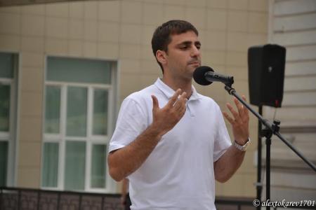 В Астрахани состоялся митинг в поддержку прав трудящихся