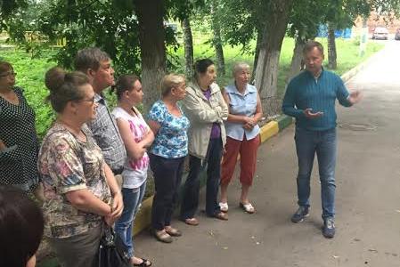 Денис Вороненков проводит встречи в Нижегородском районе Нижнего Новгорода