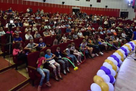 Г.А. Зюганов посетил гала-концерт Всероссийского конкурса детского и юношеского творчества "Земля талантов"