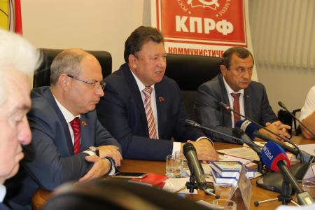 В.И. Кашин: Выборы в Госдуму для России - как бой под Москвой в 1941-м