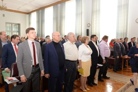 Начал свою работу VIII Съезд народных депутатов Новосибирской и Томской областей