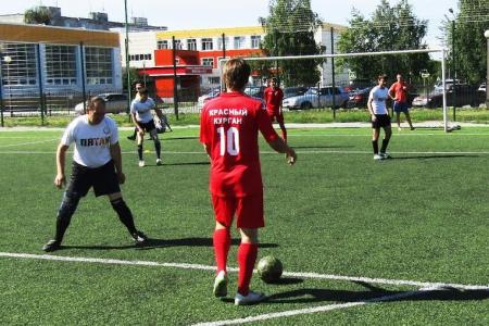 Команда «Красный Курган» вышла в полуфинал чемпионата Курганской области по дворовому футболу