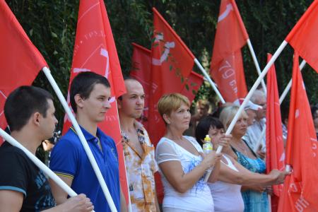 В Ростовской области состоялся автопробег с участием В.И. Бессонова