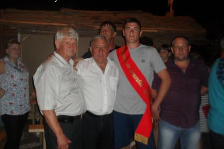 Краснодарский край. Николай Харитонов поздравил жителей Гулькевичского района с праздником урожая и Днем района