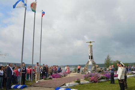В Алтайском крае при поддержке КПРФ появился памятник защитникам морских рубежей России