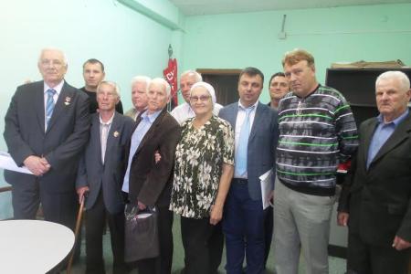 Кемеровская область. Член Президиума ЦК КПРФ Пётр Романов продолжает встречи с жителями