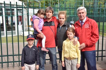 Г.А Зюганов принял участие в открытии в Москве волейбольного турнира «Быстрее, выше, сильнее», посвященного Дню физкультурника