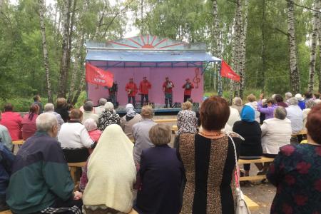 ​Первый секретарь Ивановского обкома КПРФ В.В. Клёнов продолжает встречи с жителями области