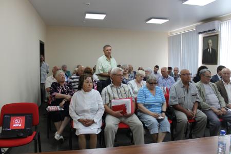 Кемеровская область. Пётр Романов провел встречу с первыми секретарями местных партийных отделений