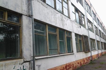 Приморский край. Коммунисты города Артема принимают участие в народной приемке образовательных учреждений