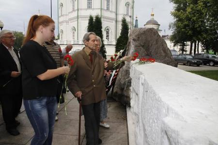 Исполнилось 75 лет со дня формирования в Воронеже добровольческого коммунистического полка