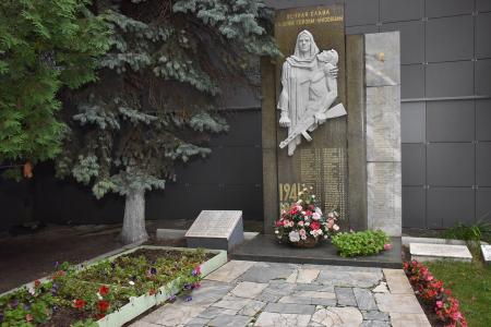 «Это подлинно по духу и характеру народное предприятие». Г.А. Зюганов встретился с трудовым коллективом Московского инструментального завода