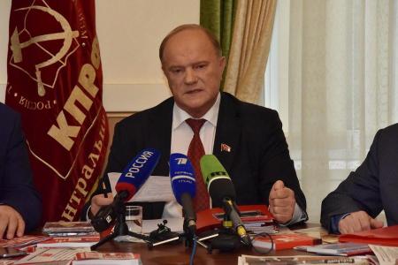 Геннадий Зюганов: Самый лучший рецепт в условиях "грязных" выборов - массовая явка. Видео