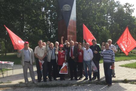 Первый секретарь Ивановского обкома КПРФ В.В. Кленов провел встречи с жителями Кинешмы