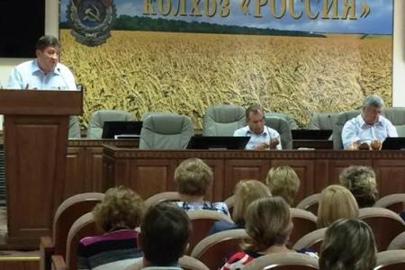 Виктор Гончаров: Жителей Ставропольского края объединяет неудовлетворённость нынешним положением вещей и опасение за будущее