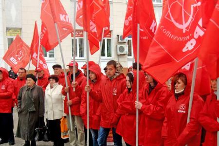 Коммунисты Ивановской области выражают протест грязным и бесчестным выборам!