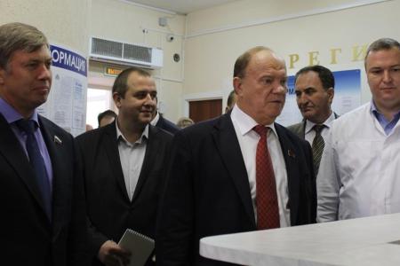Геннадий Зюганов совершает рабочую поездку в Подмосковье
