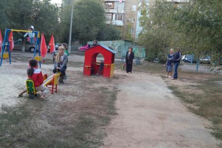 Волгоградская область. Депутаты-коммунисты продолжают радовать юных волжан