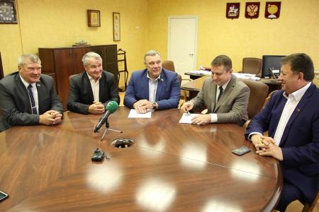 Московская область. Рабочий визит Владимира Кашина в город Серпухов и Серпуховской район