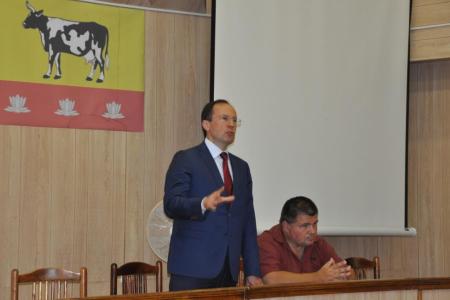 Московская область. Красная Пойма. Кандидаты в депутаты от КПРФ Виталий Фёдоров и Алексей Соколов провели встречи в аграрном поселке