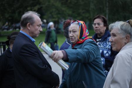 Префектура ЮВАО Москвы превратила митинг за разделение Выхино-Жулебино в "праздник"